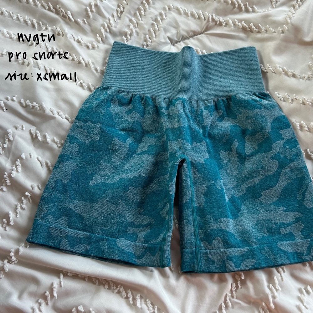 NVGTN camo collection seamless shorts